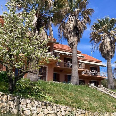 Kokkini Peach House Apartment Kokkínion Екстериор снимка