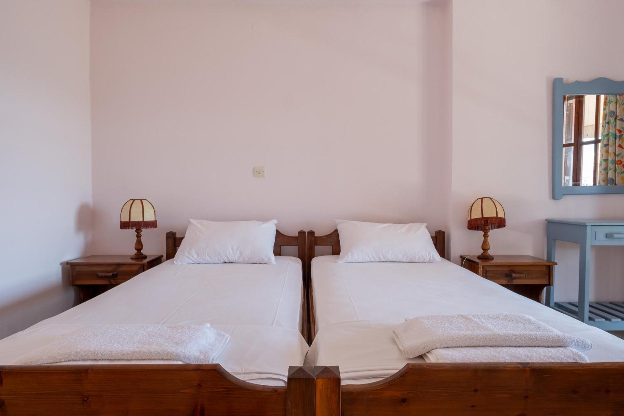 Kokkini Peach House Apartment Kokkínion Екстериор снимка