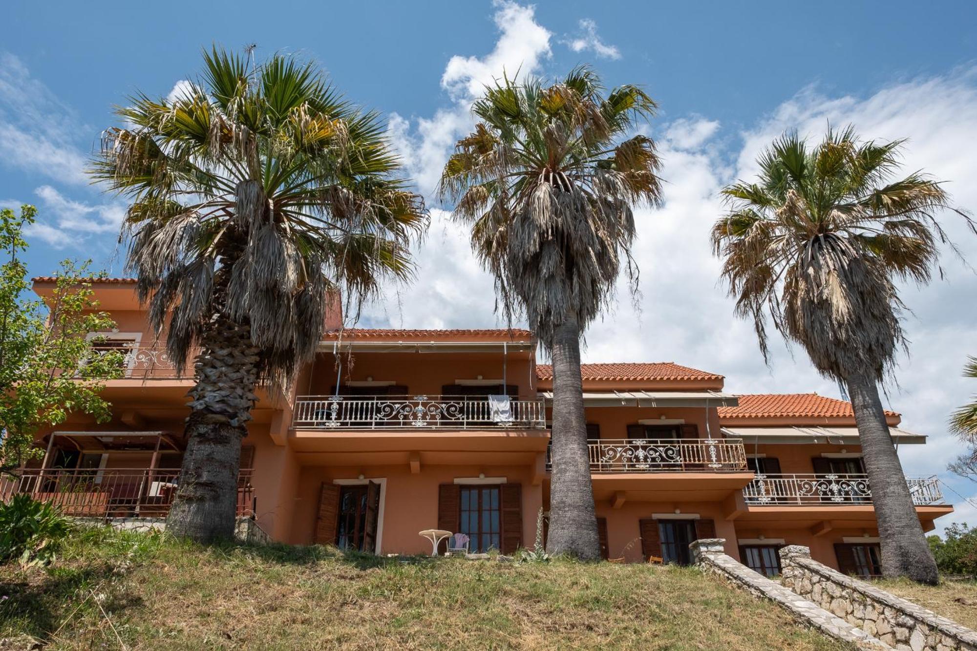 Kokkini Peach House Apartment Kokkínion Екстериор снимка
