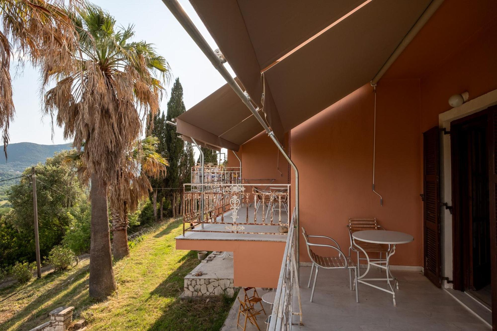 Kokkini Peach House Apartment Kokkínion Екстериор снимка